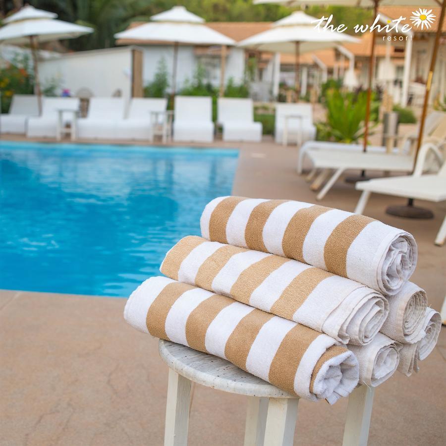 The White Resort Agonda Exterior foto