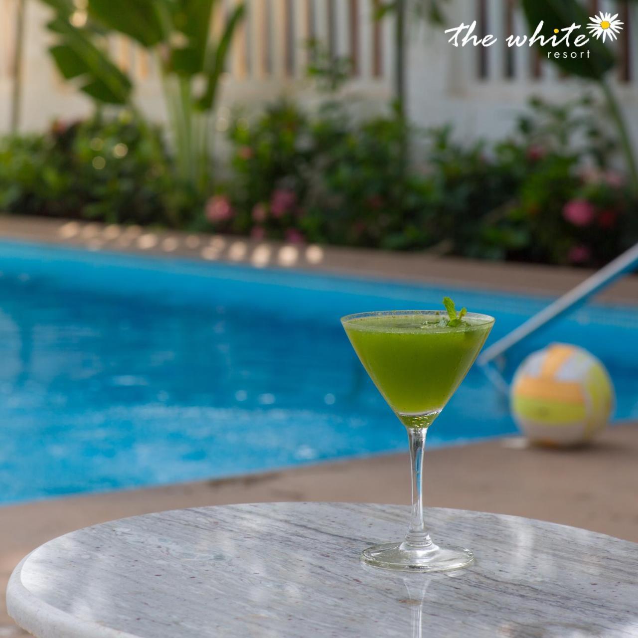 The White Resort Agonda Exterior foto